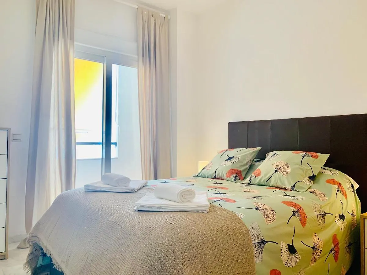 Homely Malaga Parras Con Terraza Interior Y Parking Privado Bajo Suplemento 0*,