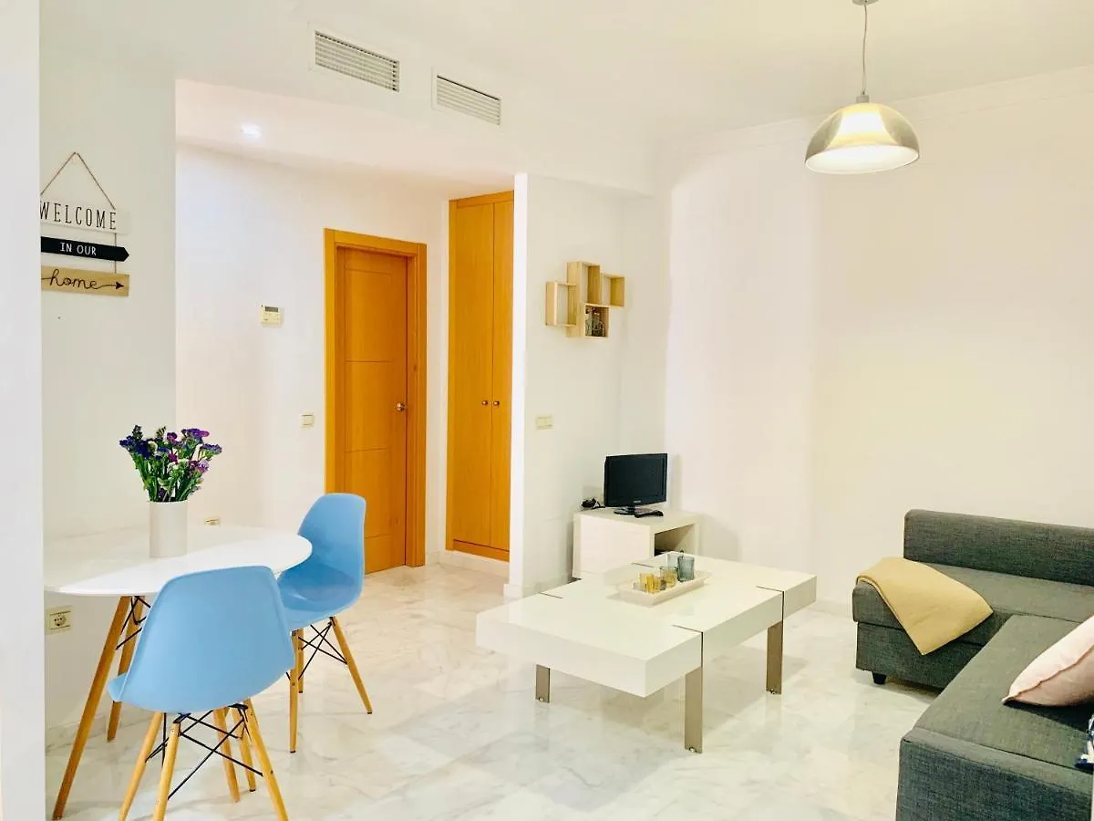 Homely Malaga Parras Con Terraza Interior Y Parking Privado Bajo Suplemento 0*,  Spain